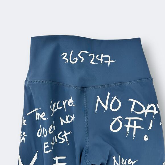 HTFU Hustle Grind USA Flag Grafitti Leggings Womens Sz XS Blue Hard To F*ck Up - Picture 5 of 7